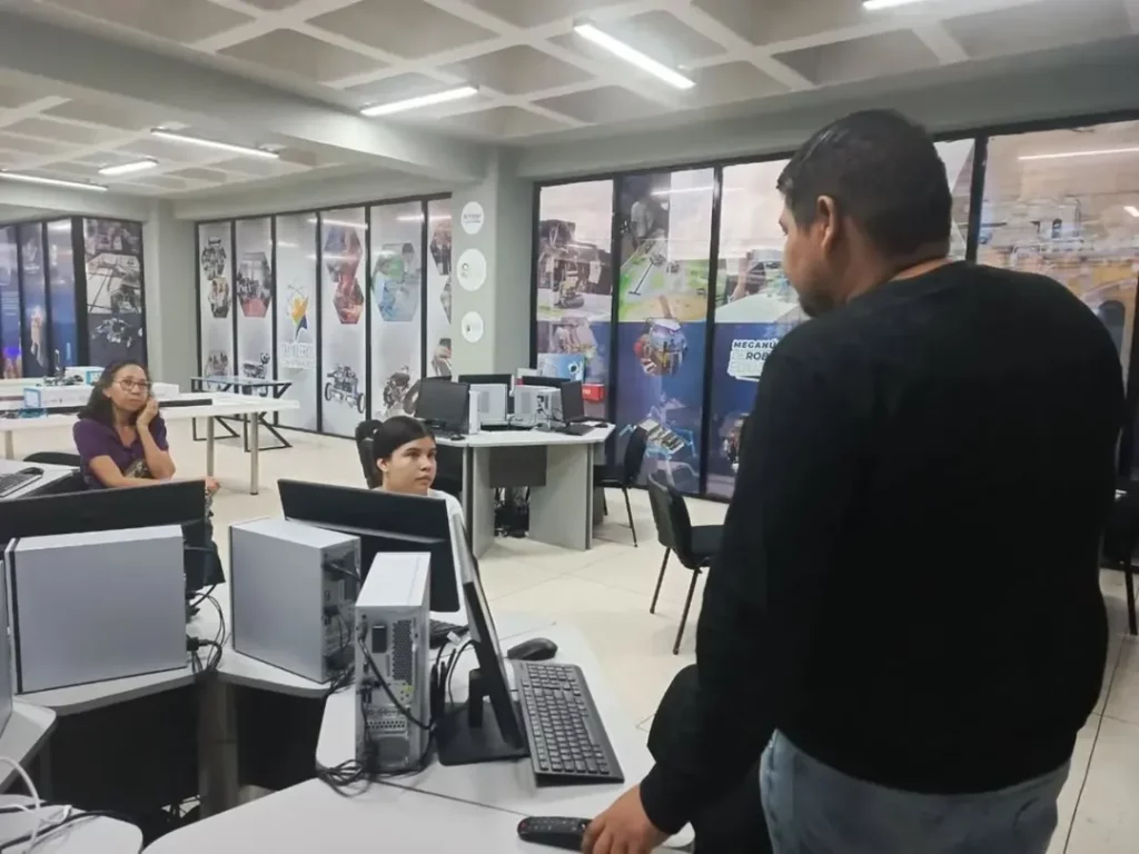 Promueven formación en inteligencia artificial y programación en Carabobo