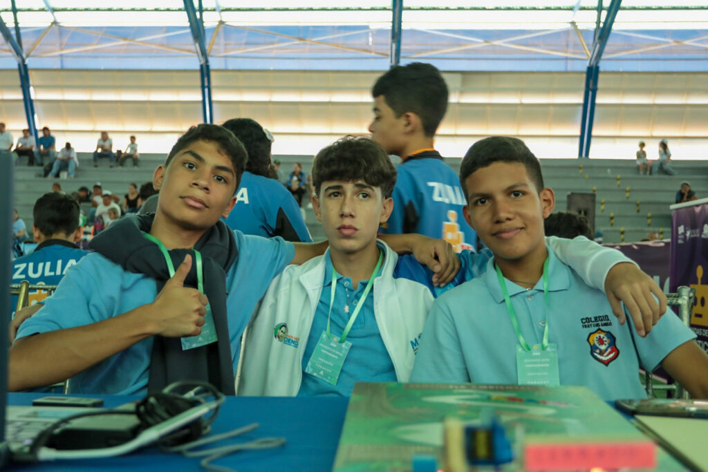 Robótica, OCR, Falcón